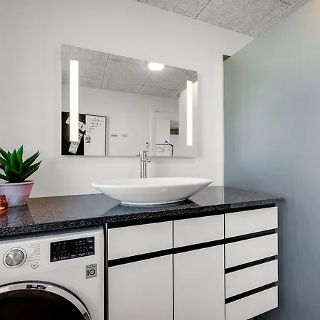 Large 16-person With Pool, Hot Tub And Sauna بيت للعطل Ulfborg