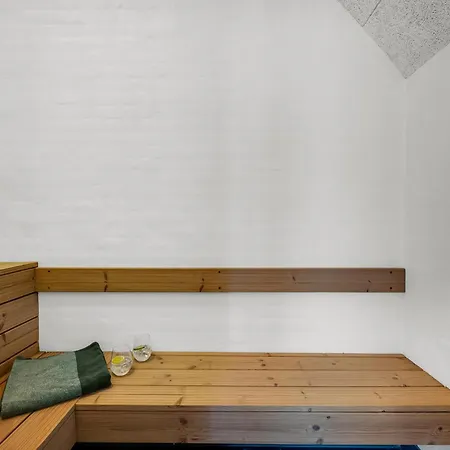 בית נופש Large 16-person With Pool, Hot Tub And Sauna