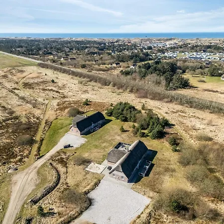 Large 16-person With Pool, Hot Tub And Sauna Nyaraló Ulfborg