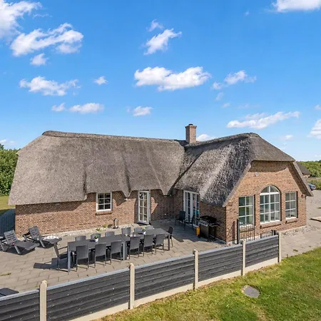 Large 16-person With Pool, Hot Tub And Sauna بيت للعطل Ulfborg
