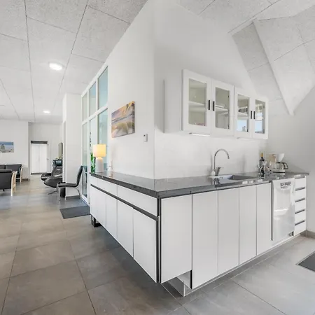 Feriehus Large 16-person With Pool, Hot Tub And Sauna Ulfborg